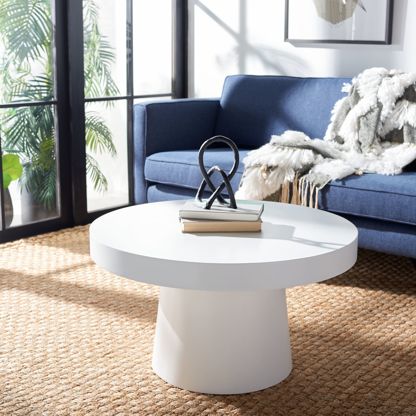 Safavieh Modern Round Composite White 31.6-in W x 17.8-in H Coffee Table