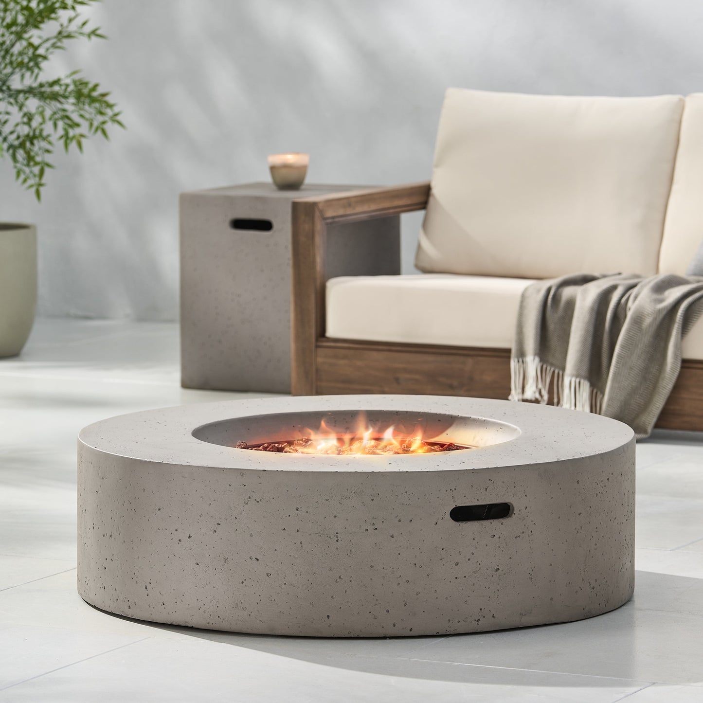 Circular 50K BTU Outdoor Gas Fire Pit Table with Tank Holder, Light Grey